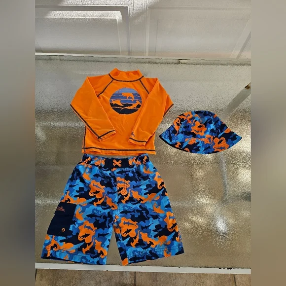 UV Skinz Kids Swim Set Orange Shark Rash Guard Board Shorts Hat UPF50 Beach - Picture 3 of 9